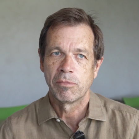 Portraits collaborateur·rices - carré (1)